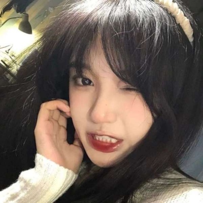 精选女头2025高清图片