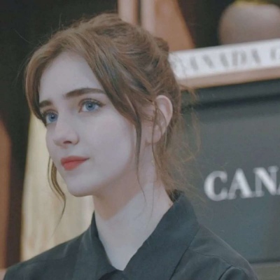 2025欧美女头图片