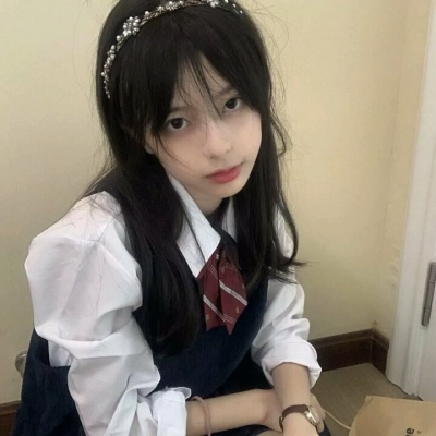2025年最火头像高冷女生图片
