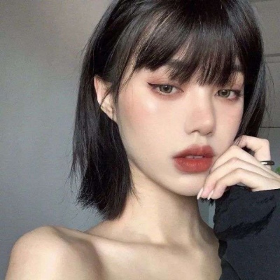 2025最火女生头像温柔图片