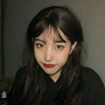 2025ins女头图片