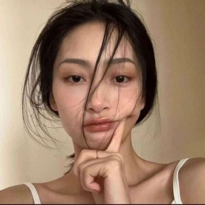 2025年头像真人女生照片