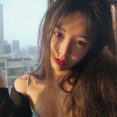 2025头像女最新版超酷图片