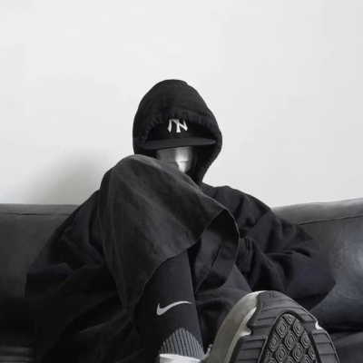 2025超酷男头像图片