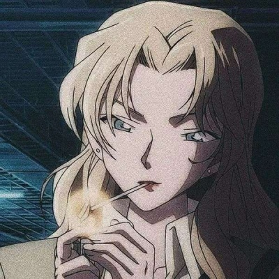 2025年女生头像最火动漫图片