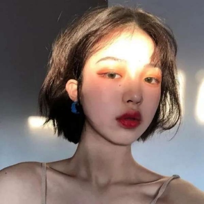 女头2025最新真人图片