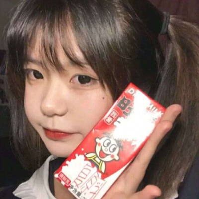 2025年最火头像可爱女生图片