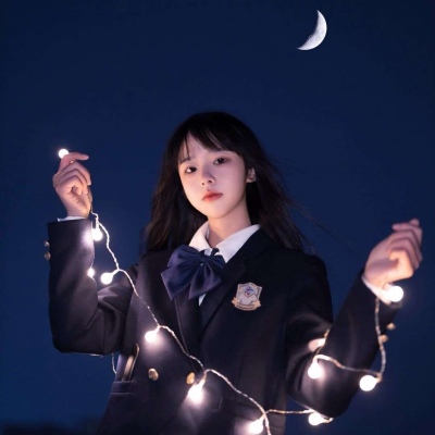 2025女生最好看的头像图片