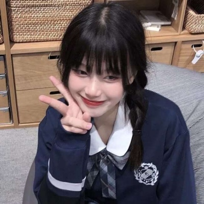 2025女生微信头像潮流图片