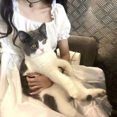 2025女生微信头像潮流图片