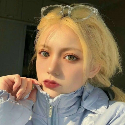 2025ins女头图片
