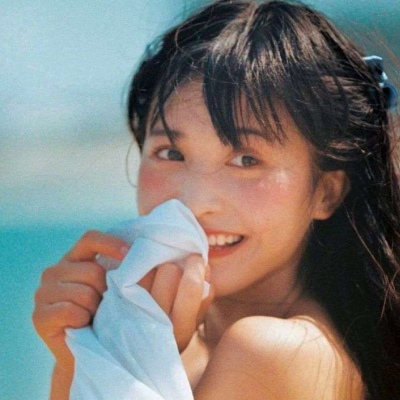 2025女生微信头像唯美有意境图片