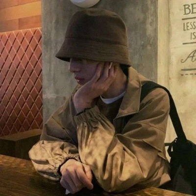 2025男生头像帅气高清大图