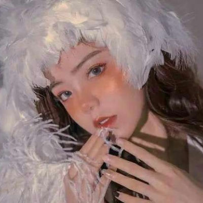2025年女生头像ins风格图片