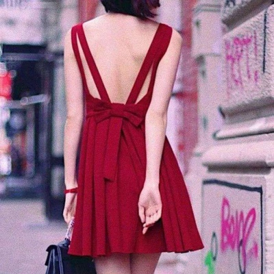 2025红色的微信头像女生图片