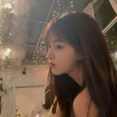 2025头像女最新版超酷图片