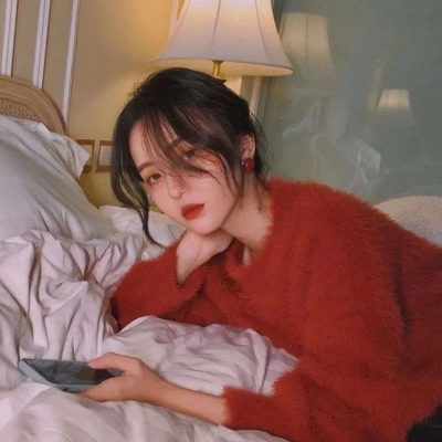 女生头像新年红色系真人