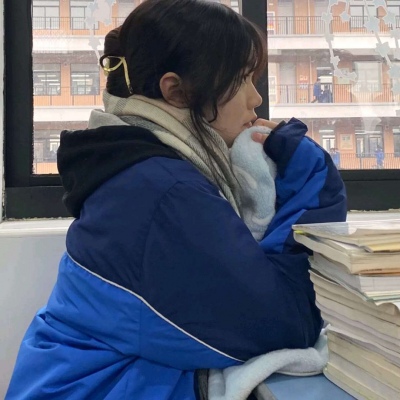 2025年最火头像可爱女生图片