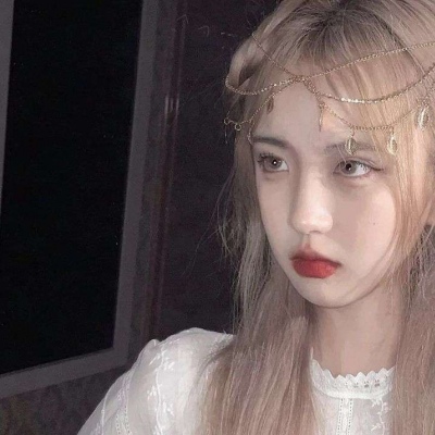 2025女生头像真人最新图片