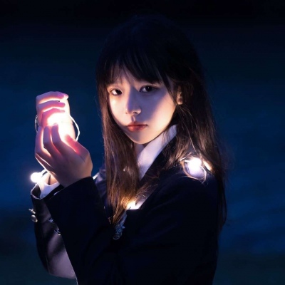 2025女生最好看的头像图片