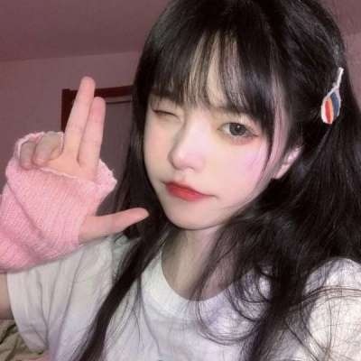 2025年微信头像图片女生