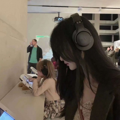 女生专属超个性真人微信头像