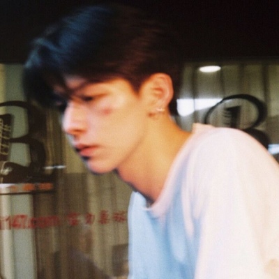 2025男生真人头像