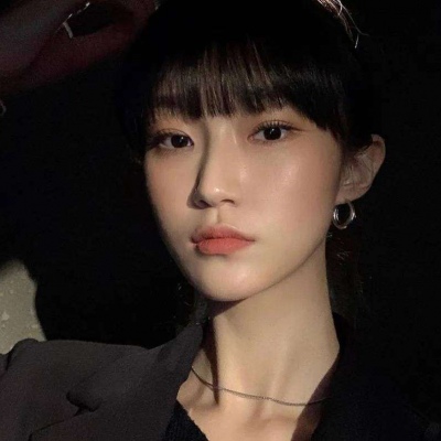 个性又吸睛时尚潮流微信头像女