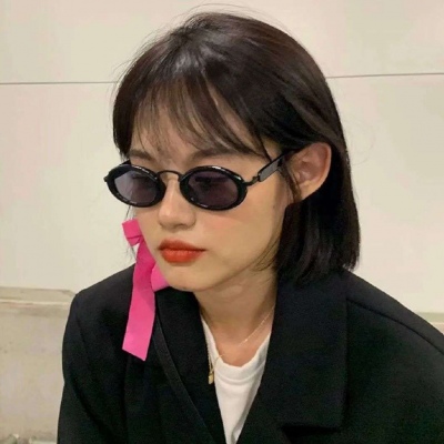 2025年独一无二微信女生头像