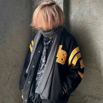 2025年男生头像真人不露脸