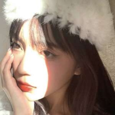 2025最火头像女