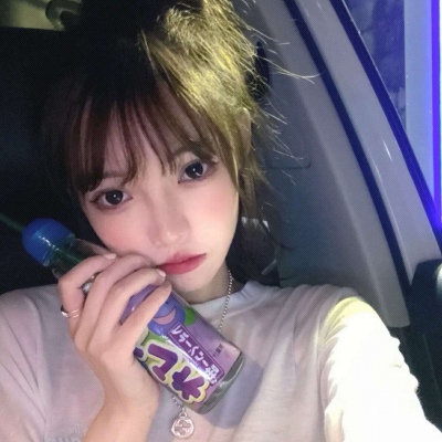 2025年女生好看的微信真人头像