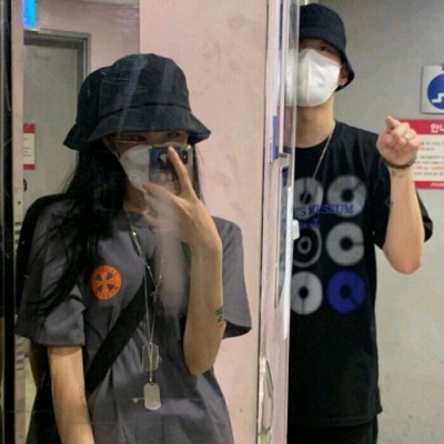 情侣头像 一男一女情头2025