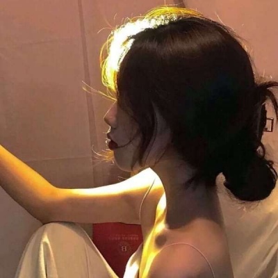 2025女头像最新版的图片