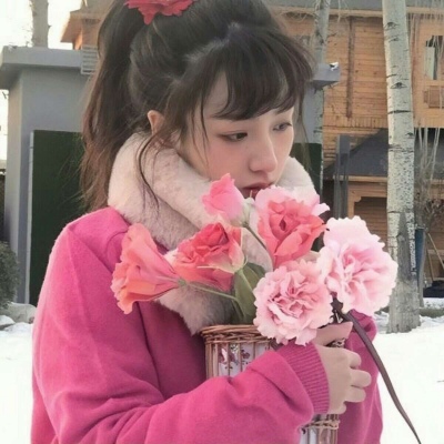 2025女生真人版头像