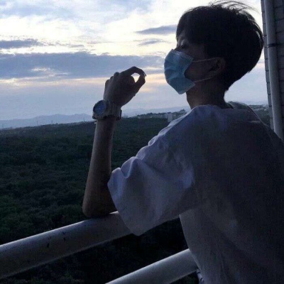 2025最火的男生帅气头像