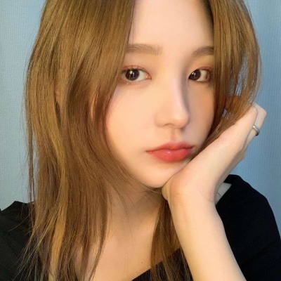 个性又吸睛时尚潮流微信头像女