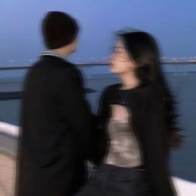 微信情侣头像成熟稳重一对两张高清