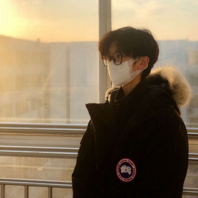 酷帅男生都爱用的真人微信头像