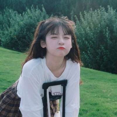 女生个性真人微信头像