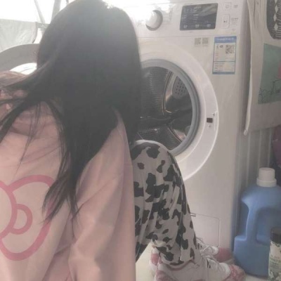 2025年最火女生头像图片