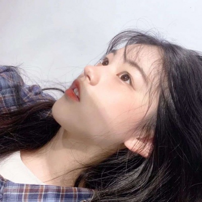 2025年独一无二微信女生头像