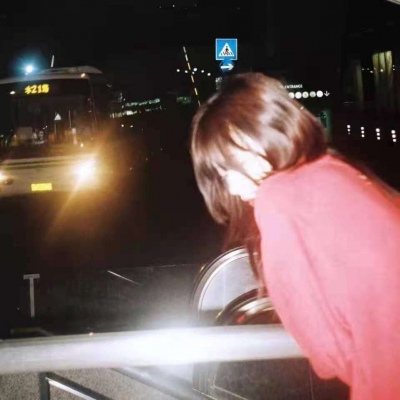 真人个性女生高清微信头像