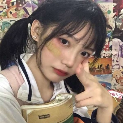 2025最火女生头像清晰图片