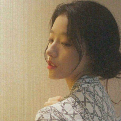 2025最火头像女