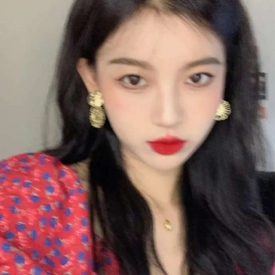 个性又吸睛时尚潮流微信头像女