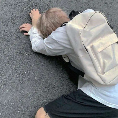 2025年男生头像真人不露脸