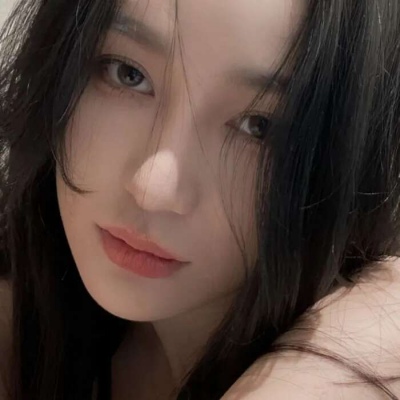 个性又吸睛时尚潮流微信头像女