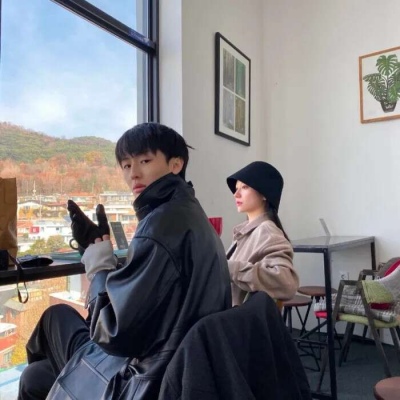 情侣头像 一男一女情头2025