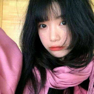 2025年精选微信女生头像